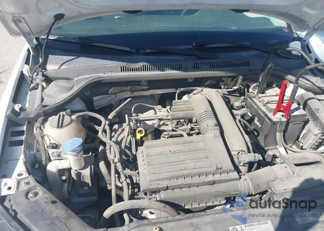 2017 Volkswagen Jetta 1.4T S z USA, uszkodzony, nr VIN 3VW2B7AJ8HM386000